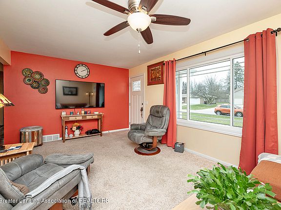 2nd image of 12565 McKouen Dr