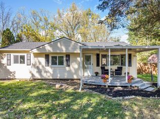 310 Cedar River Dr, Fowlerville, MI