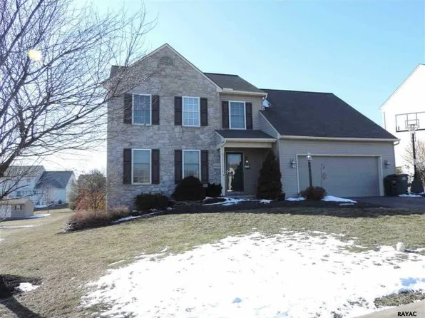 170 Bitternut Rd, Mount Wolf, PA 17347