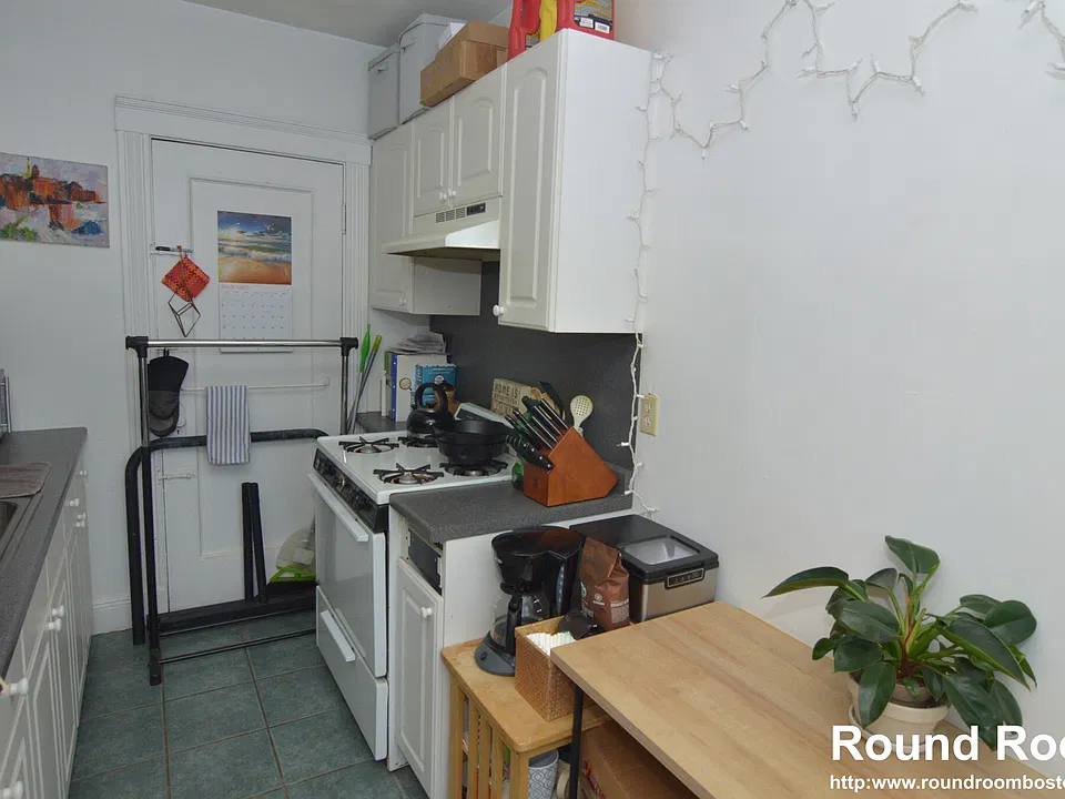 28 Sidlaw Rd #14