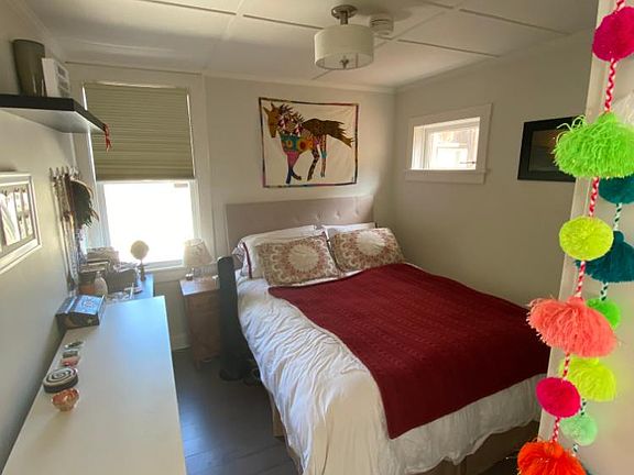 3rd image of 555 Sanchez Cottage Cottage
