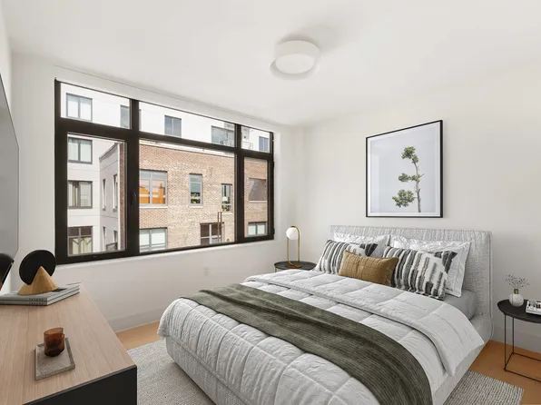 131 Devoe Street image 4 of 9