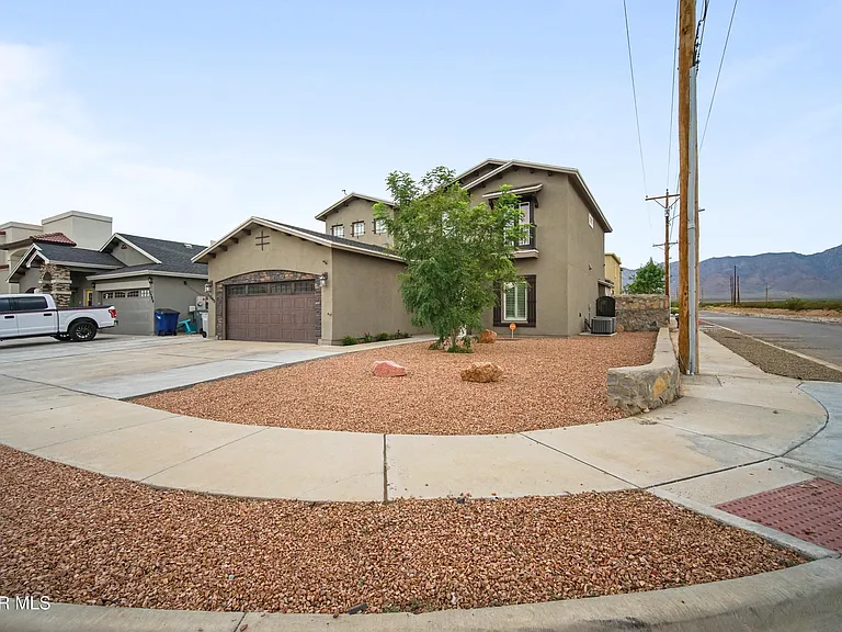 11393 Bullseye St — Photo 3
