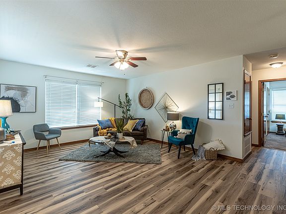 5th image of 9425 E Sprucewood Dr