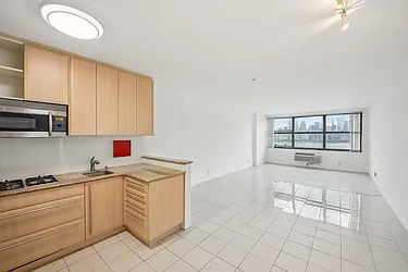 7000 Kennedy Boulevard