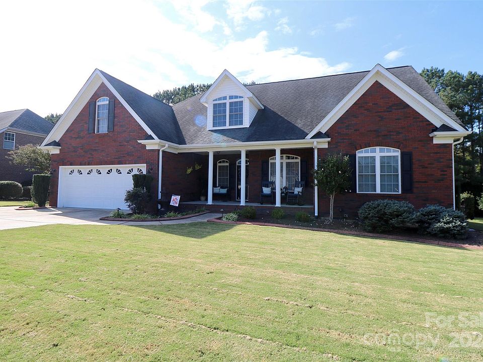 1st image of 9017 Heather Trace Ln