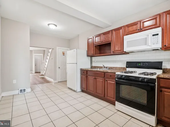 1940 Clarence St, Philadelphia, PA 19134