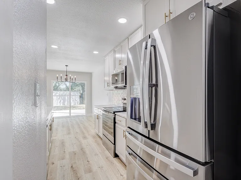 3304 Teasbend Ct — Photo 24