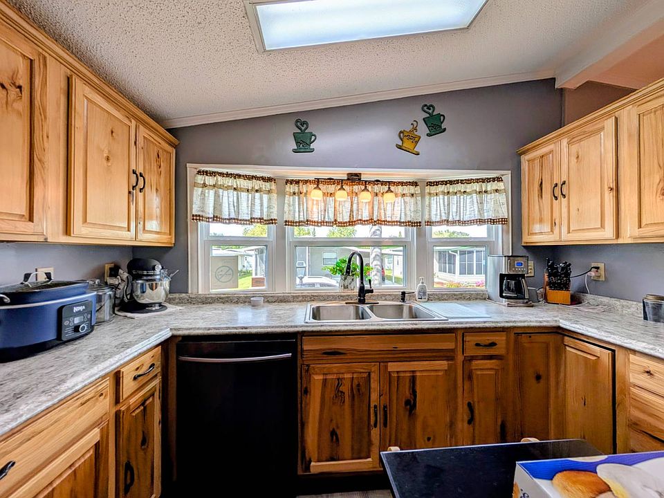 1st image of 119 Moller Way