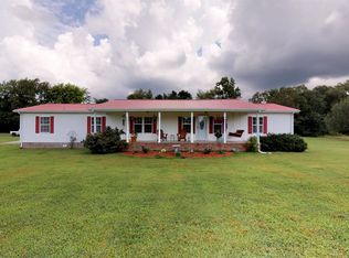 60 Childress Rd, Fayetteville, TN 37334