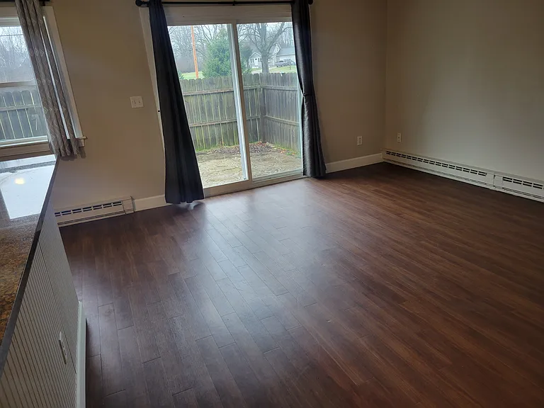 4656 Dexter Pinckney Rd — Photo 6