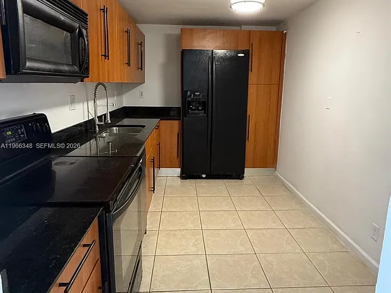 3001 S Ocean Dr #107 — Photo 14