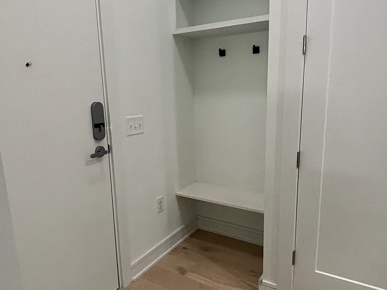 1125 10th Ave N #110 — Photo 17