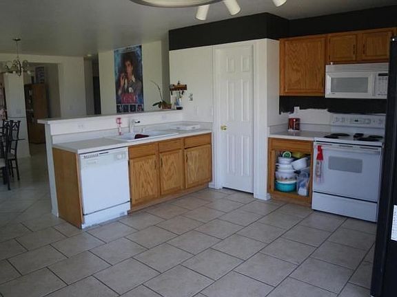 2nd image of 10418 E Abilene Ave