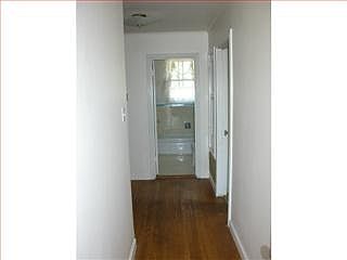 4th image of 360 Rockwood Dr