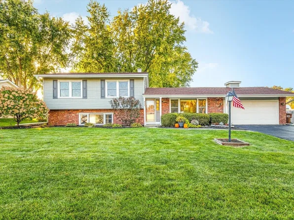 415 Biester Dr, Belvidere, IL 61008