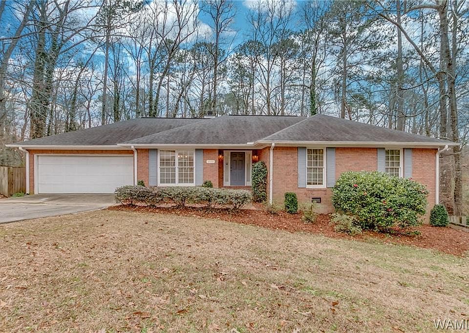 1st image of 2111 Fountain Way