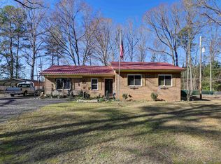 2037 Little Country Rd, Batesburg, SC 29006