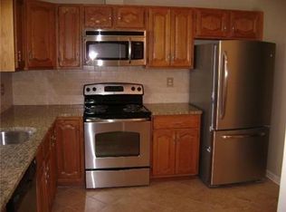 7B Patrick Henry Ct #B, Monroe Township, NJ 08831