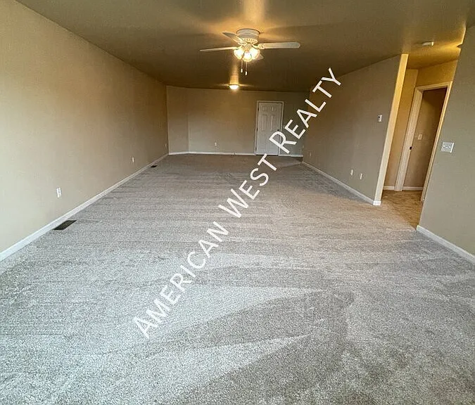 2956 Kent Ave — Photo 14