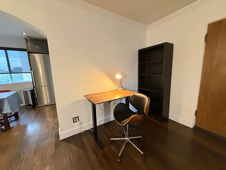 1100 Colorado Blvd #306 — Photo 17