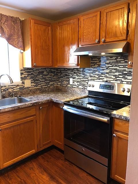 1st image of 33 Carillon Dr APT C