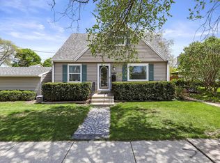 3490 S Ellen St, Milwaukee, WI 53207