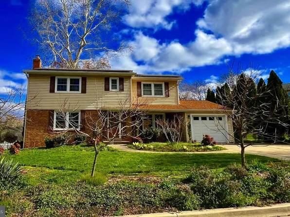 25 Keystone Dr, Gaithersburg, MD 20878