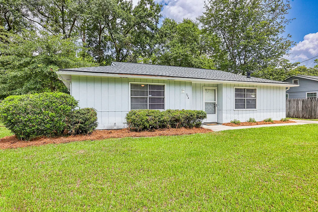 3 bed, 1.5 bath, 1130 sqft, $1,900 — Photo 3