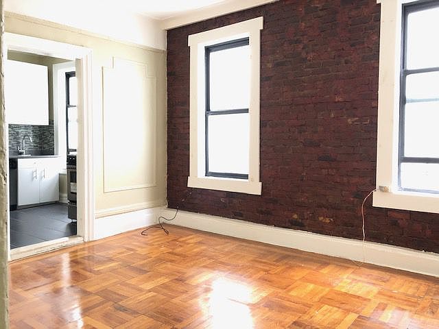 1st image of 558 Parkside Ave APT D7