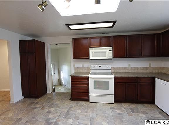 5th image of 3424 Meadowlark Dr