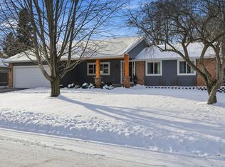 10640 Aquila Ave S, Bloomington, MN 55438