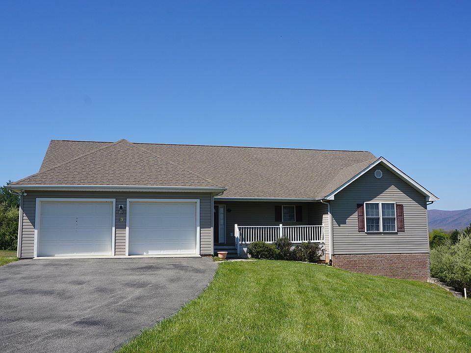 1st image of 19 Pine Hills Dr