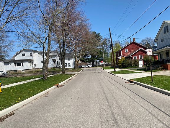 4th image of 160-162 Vine St