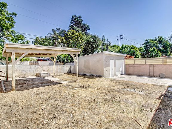 3rd image of 780 Campus Way