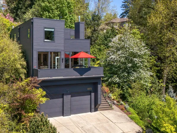 1373 SW Westwood Dr, Portland, OR 97239