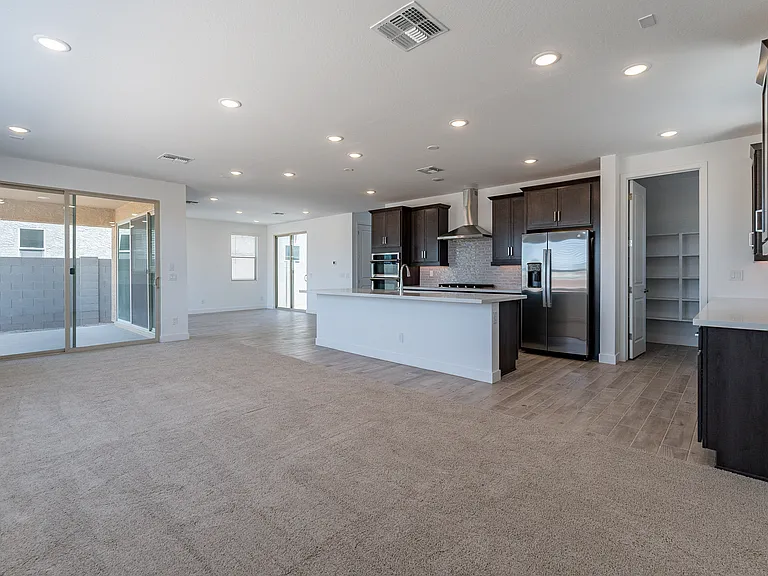 12010 W Luxton Ln — Photo 14