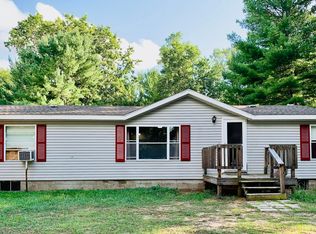 3897 Pine Creek Rd, Manistee, MI 49660