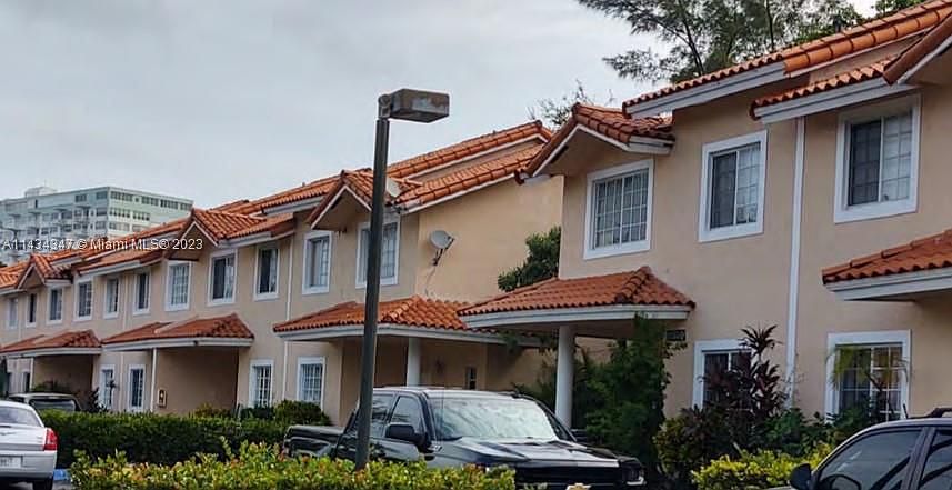 1st image of 11810 NE 19th Dr APT 9