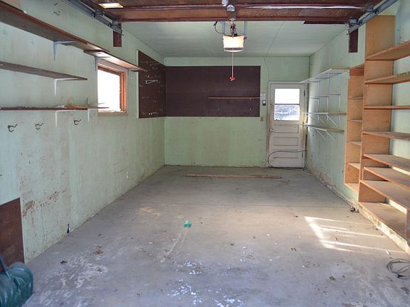 2nd image of 1S676 Ott Ave