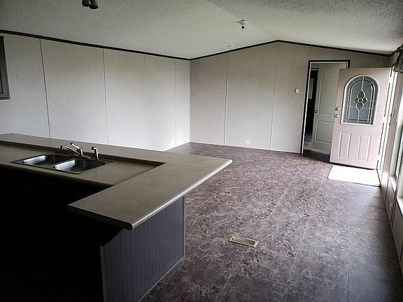 3rd image of 8801 Boca Chica Blvd