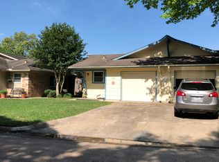 1421 Silverpines Rd, Houston, TX 77062