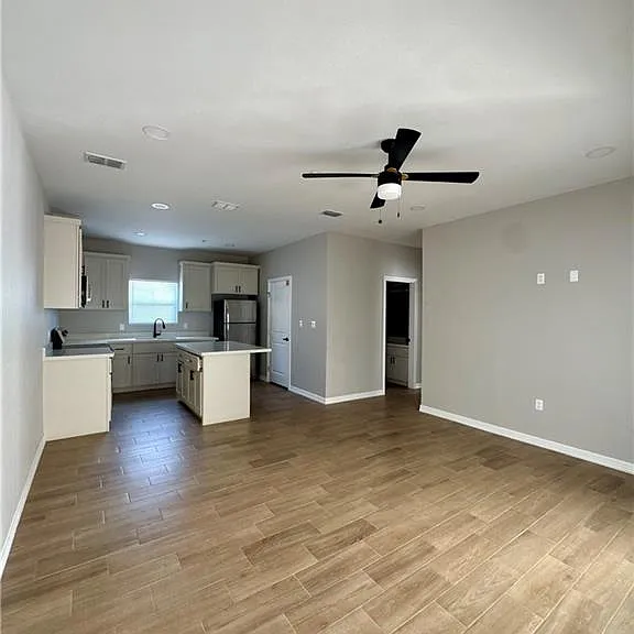 720 Ragland St #3 — Photo 2