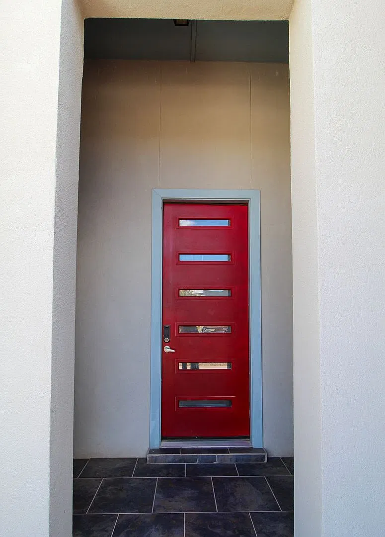6412 Harapon St Modern Living Upper Valley home — Photo 4