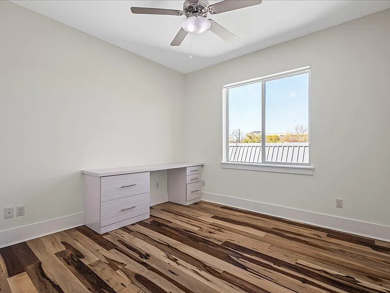 1601 Houston St #3 — Photo 19