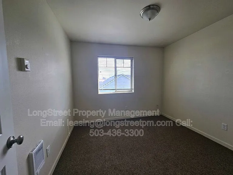1806 College St — Photo 20