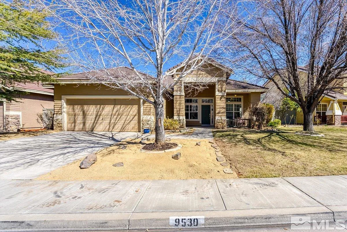 9530 Oakley Ln photo 1