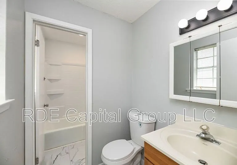 8013 Emerald Hills Way — Photo 14