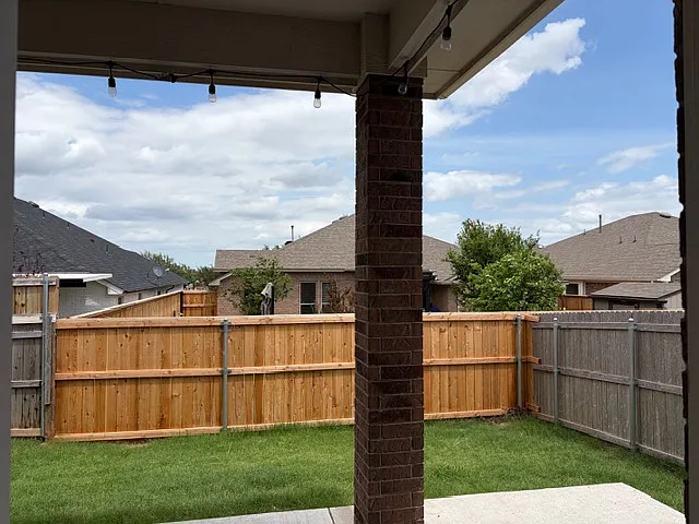604 Caladium Dr — Photo 30