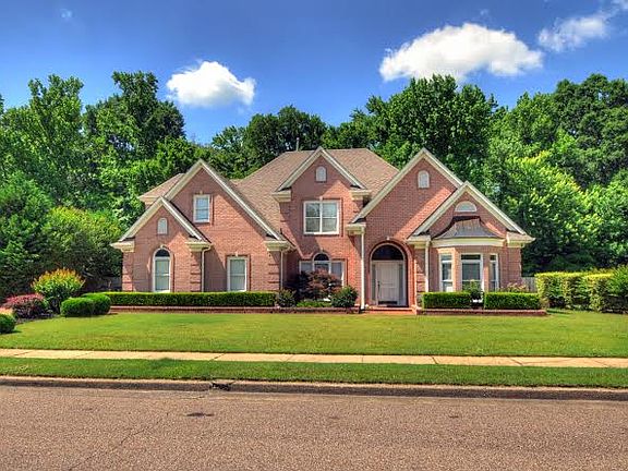 3rd image of 8854 River Meadow Dr